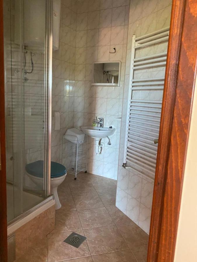 Apartmani Mirjana Brodarica  Luaran gambar