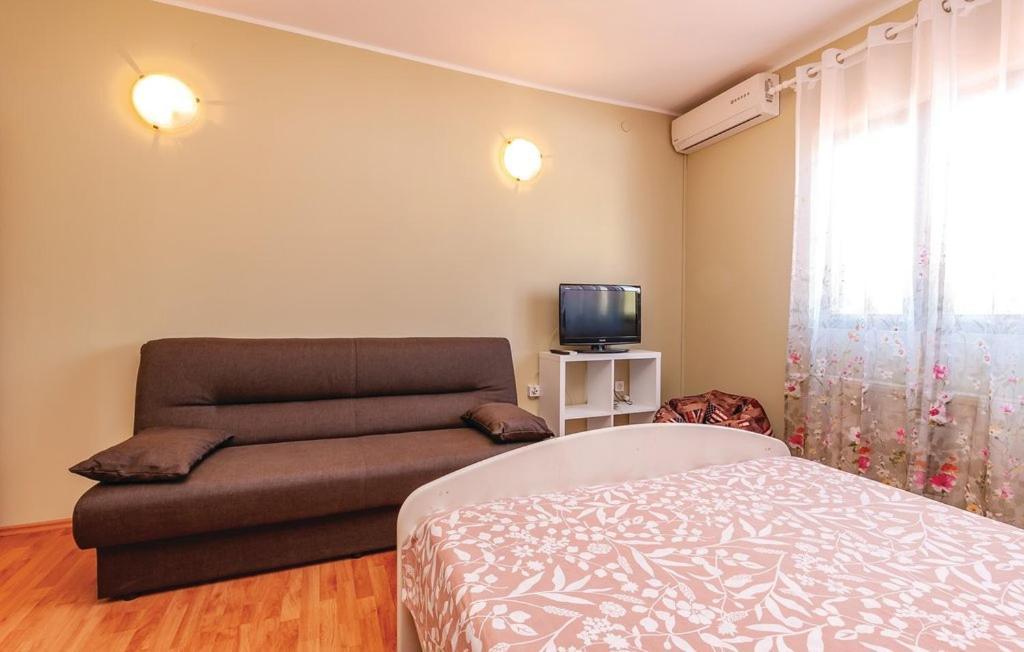 Apartmani Mirjana Brodarica  Luaran gambar